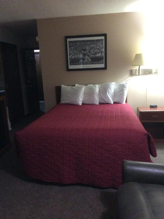 Sports Club Motel Wayne Luaran gambar