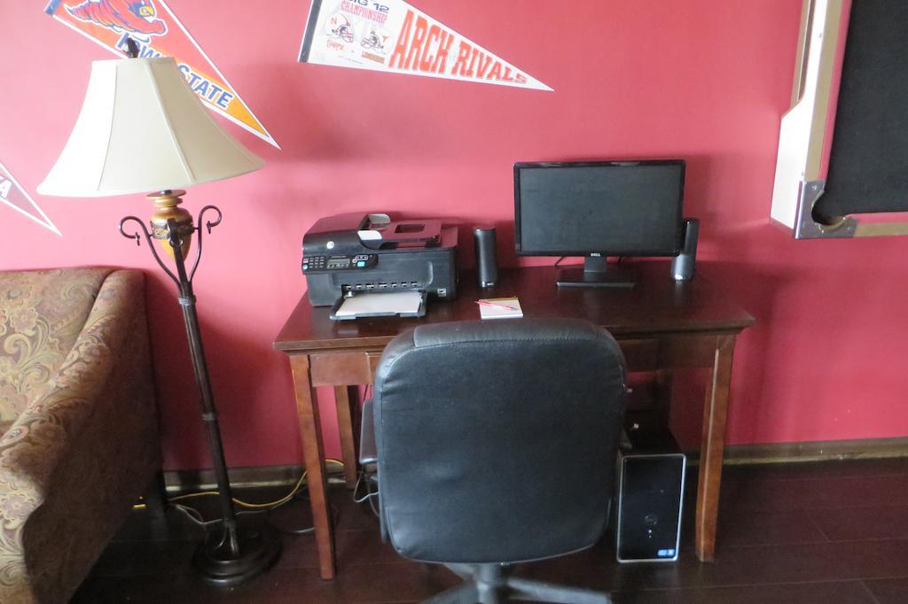 Sports Club Motel Wayne Luaran gambar