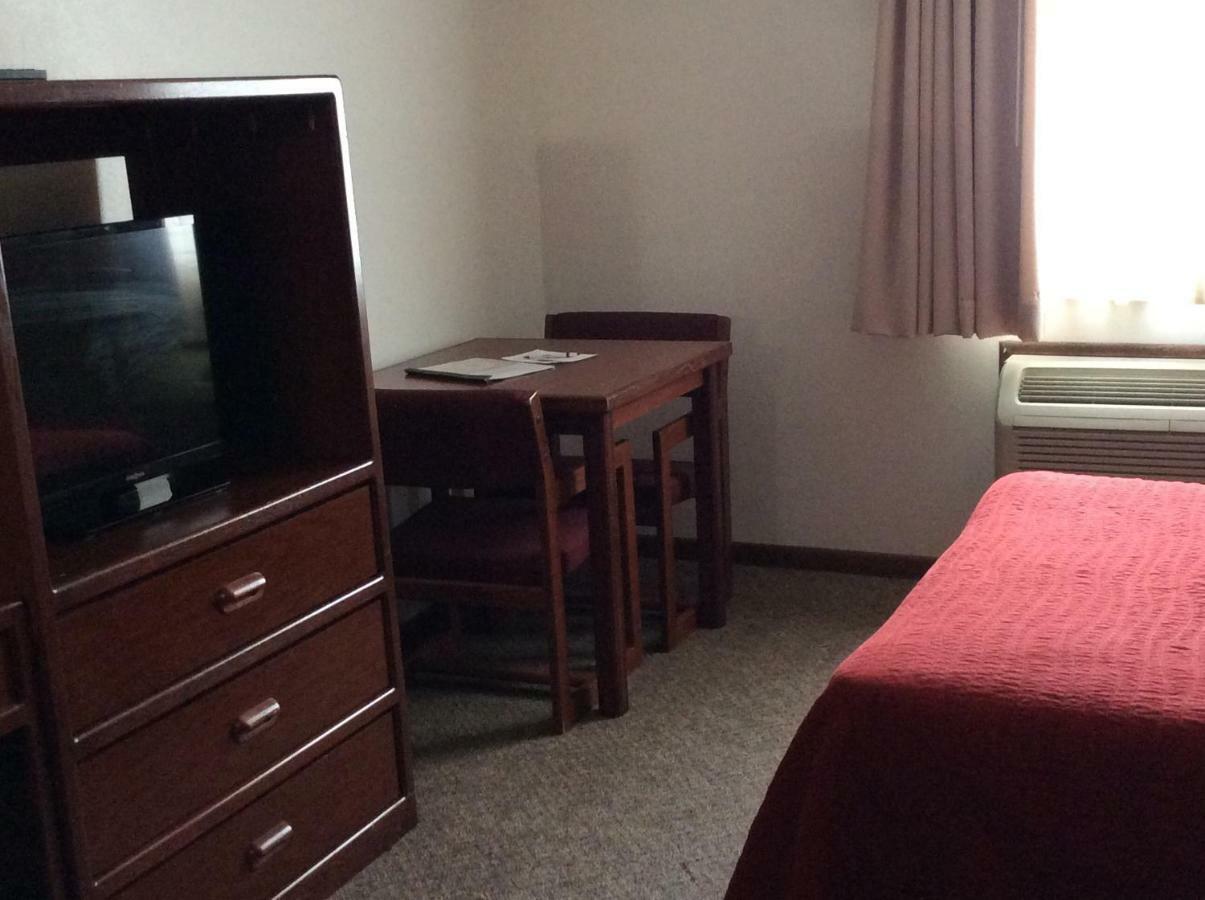 Sports Club Motel Wayne Luaran gambar