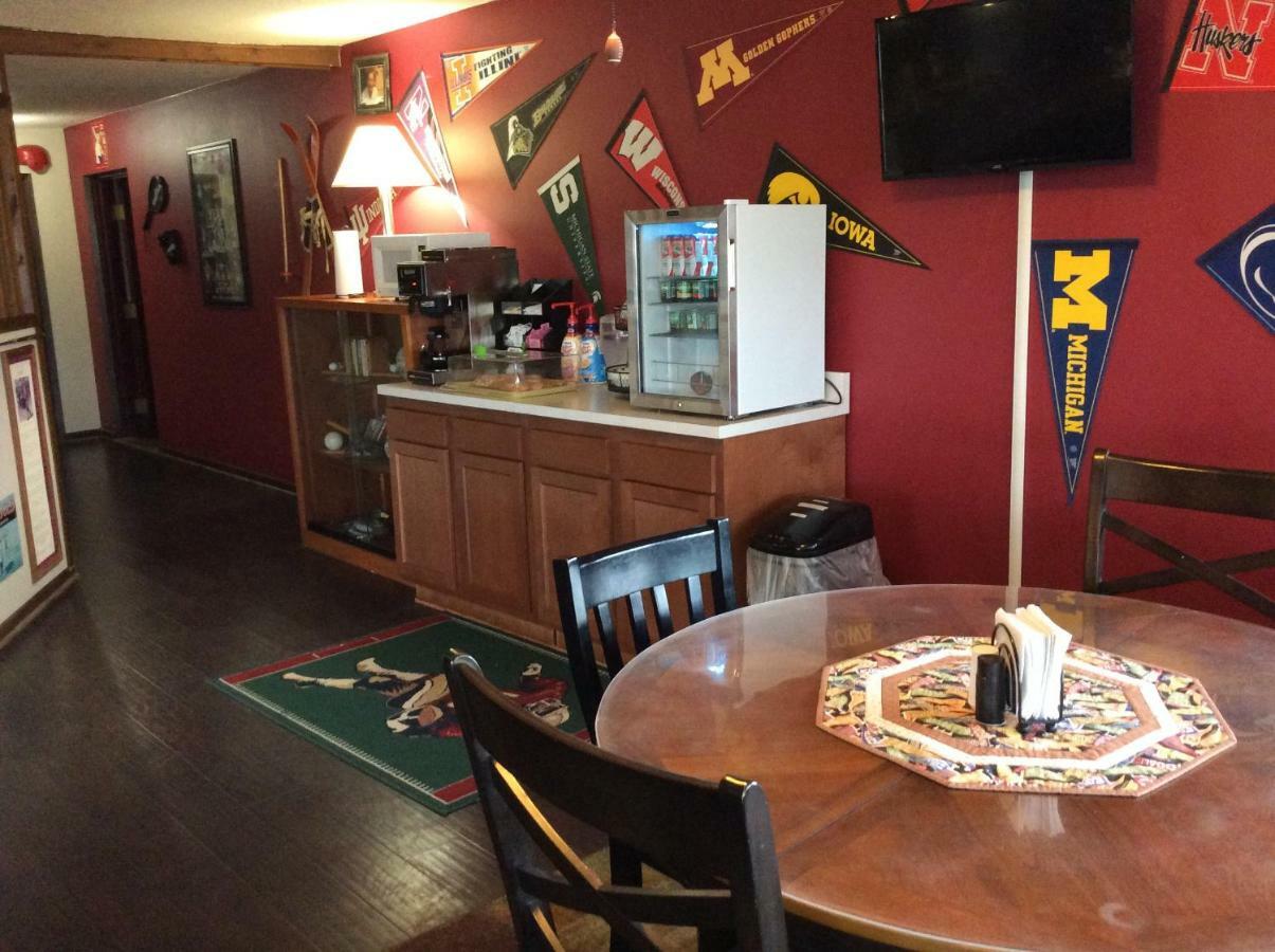 Sports Club Motel Wayne Luaran gambar