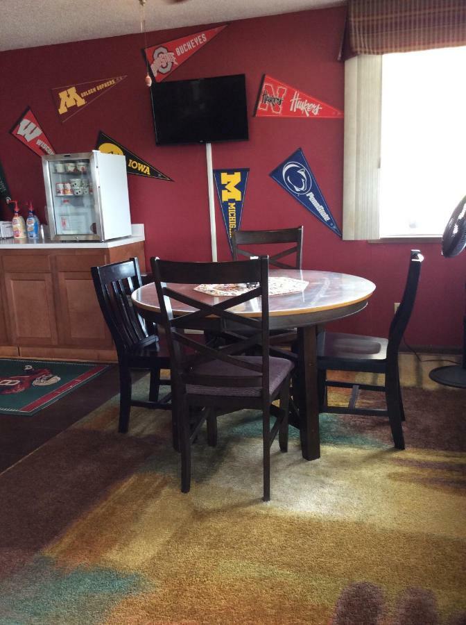 Sports Club Motel Wayne Luaran gambar